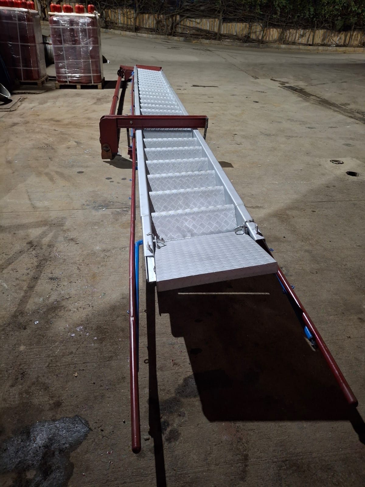 Access gangway / Geçiş iskelesi