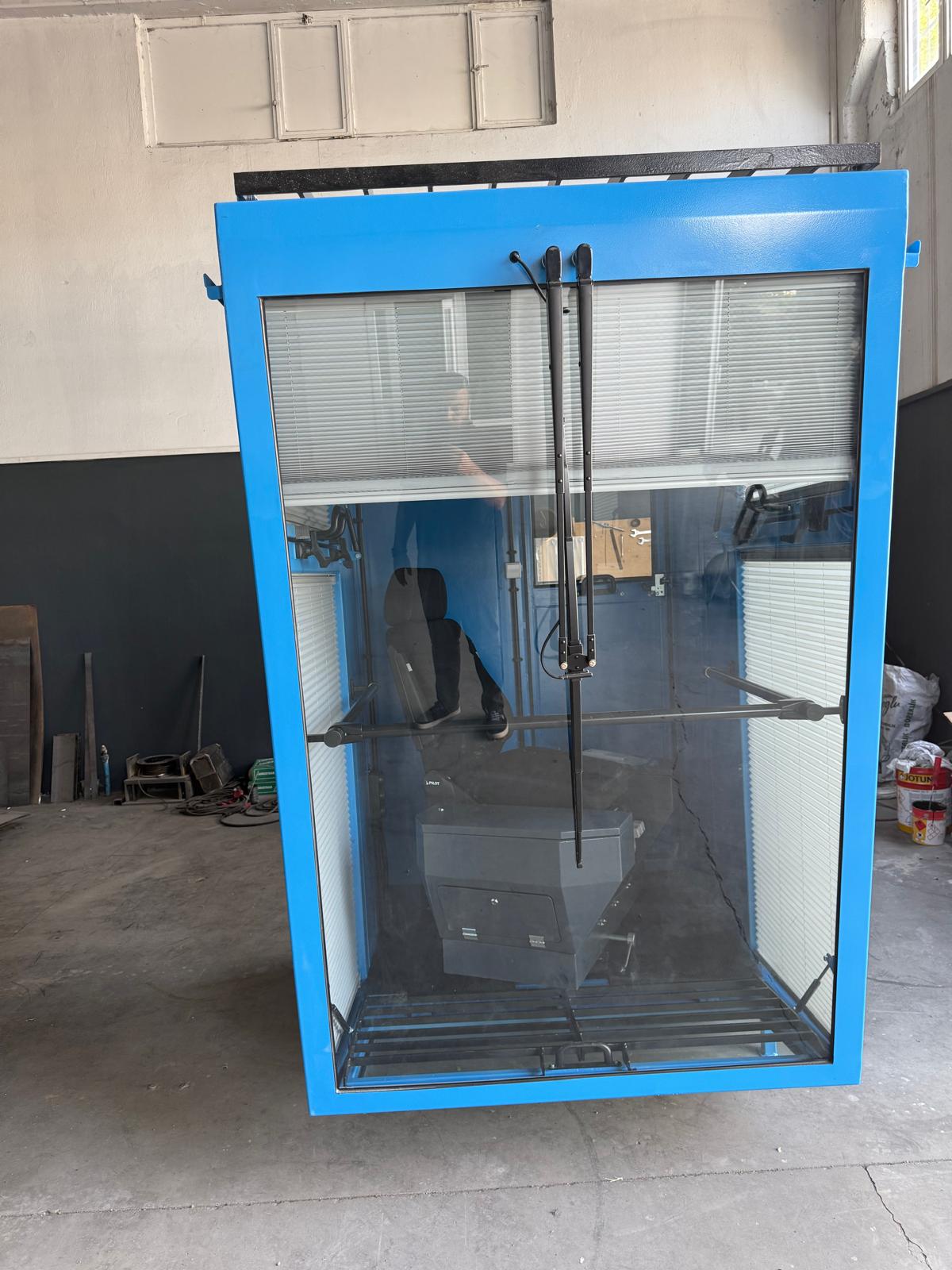 Crane control cabin / Vinç kontrol kabini
