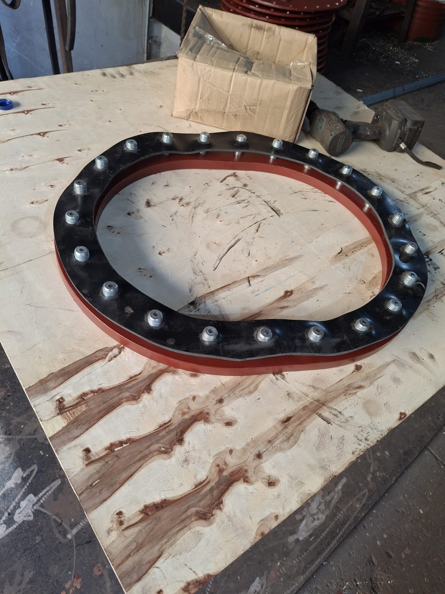 Manhole cover base / Menhol kapağı tabanı