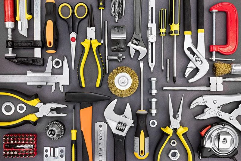 Technical tools and ship supplies